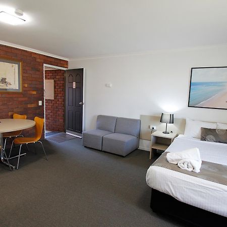 Blue Shades Motel Maryborough Extérieur photo